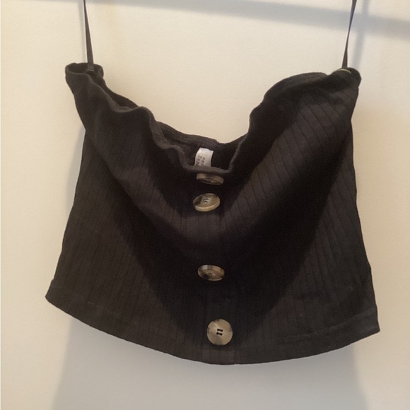 Tops - Black‎ crop top size xs